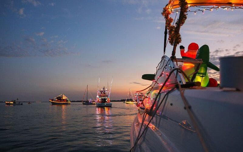 Čarlstonska praznična parada brodova: Praktični saveti za nautičare i najbolja mesta za posmatranje