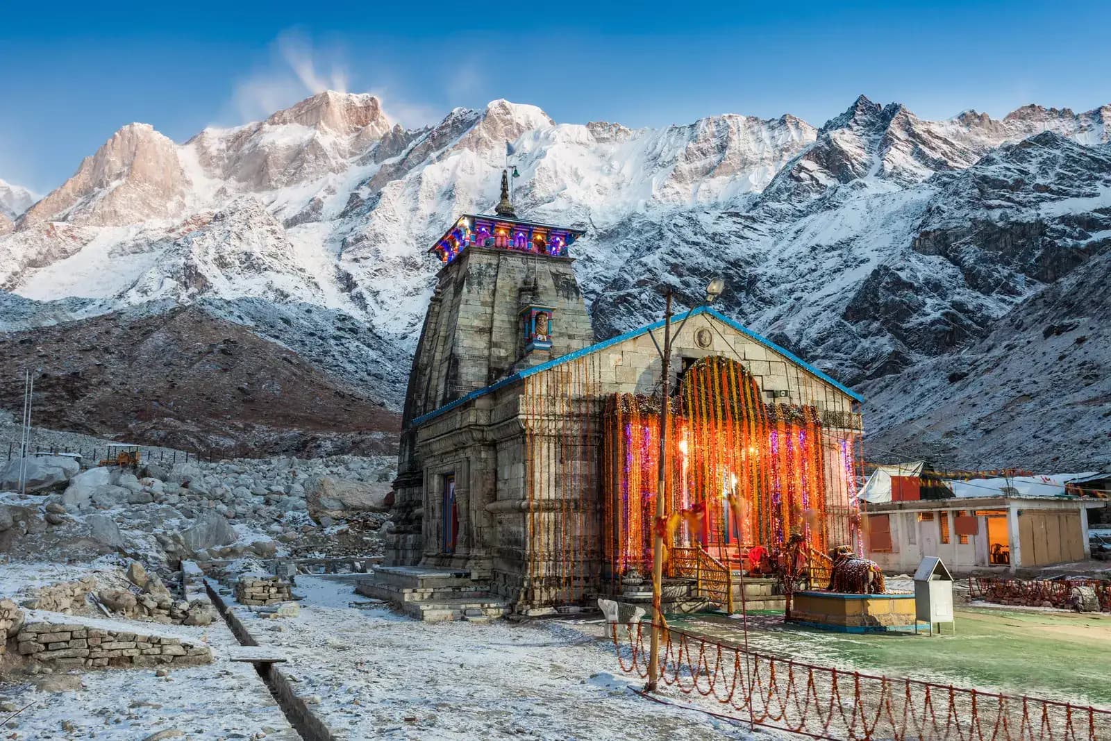 Najnovšie udalosti v súvislosti s Char Dham Yatra uprostred regionálneho napätia