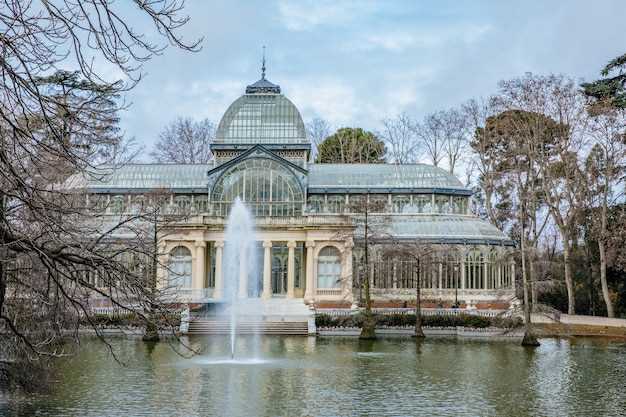 Baroque architecture highlights: façade, interiors, and decorative details