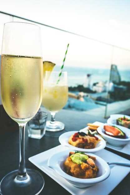 Compare NYC dinner cruises by itinerary, duration, and skyline visibility