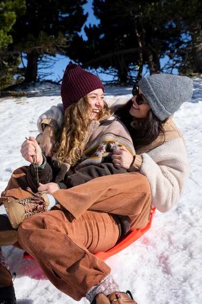 Practical tips: transport, lodging, dining reservations, and seasonality