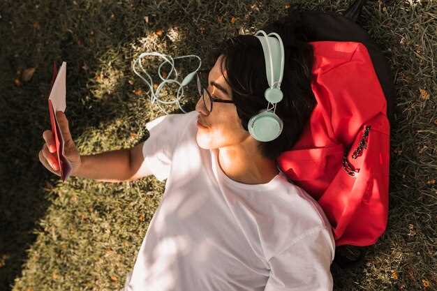 Offline listening: downloading, storage tips, and data management for trips