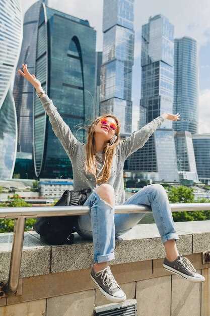 Visit the Burj Khalifa: Tips for Tickets and Timing