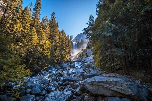 2-Day Keweenaw Waterfall Driving Tour: Michigan's Best Falls & Scenic Drives
