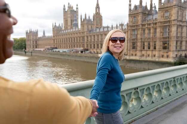 Evening in The City and Borough Market: Dining options and a riverside stroll to South Bank