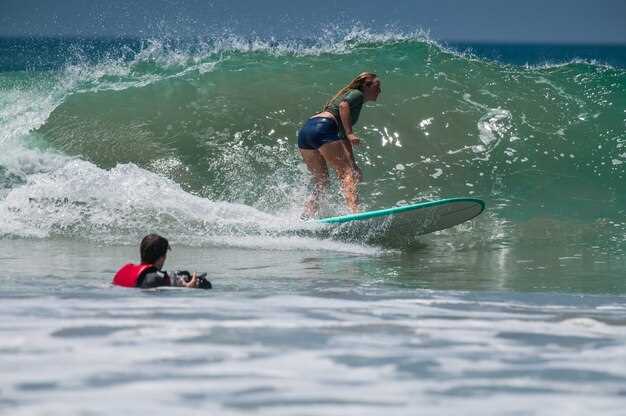 Beginner Techniques Taught: Paddling, Pop-Up, and Balance