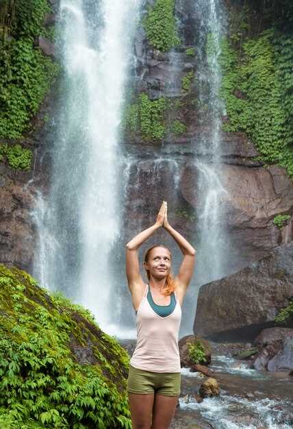2-in-1 La Fortuna Waterfall & Arenal Volcano Hike