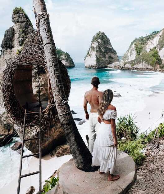 Which tours include the Balinese lunch and where to taste it?