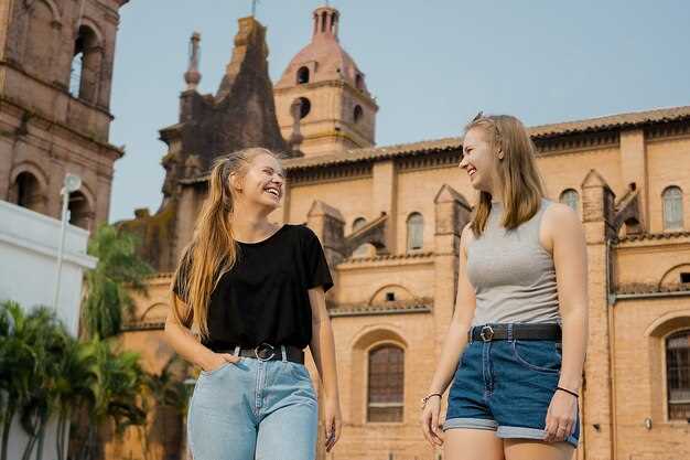 Discovering Gràcia's Artistic Vibes