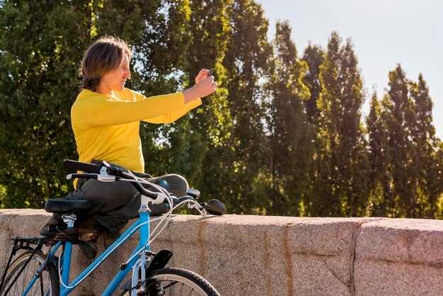 Logistics: Meeting Point, Parking, Accessibility, and Helmet Policy