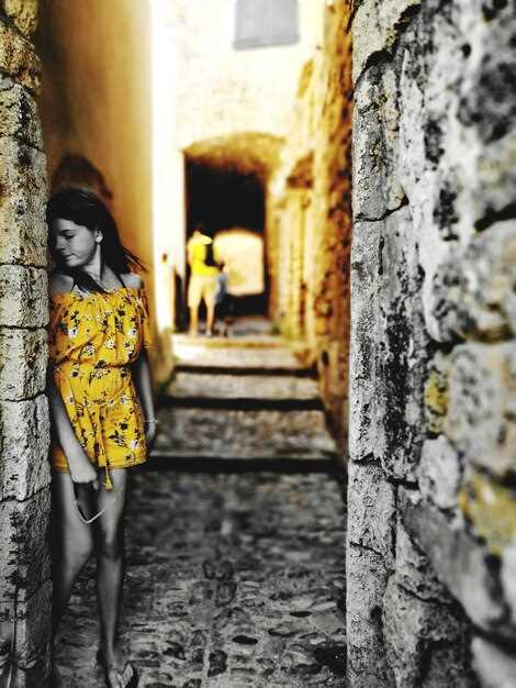 3-Hour Private Favela Walking Tour in Rio de Janeiro