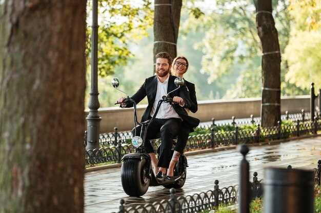3-Hour Vienna Private Bike Tour | Private Guided Bicycle Tour in Vienna