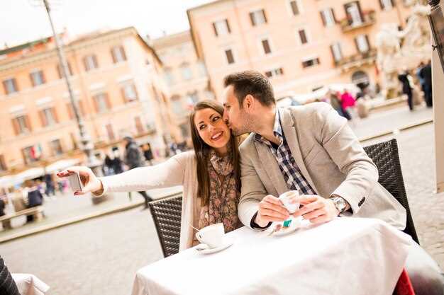 31 Romantic Things to Do in Paris for Couples in 2025