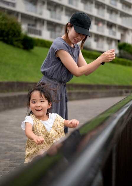 Route design: a kid-friendly loop with 6 standout stops