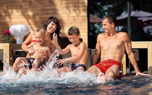 Massanutten Resort, McGaheysville – Ganzjähriger Zugang zum Wasserpark, Familienpässe und Aktivitäten am Berghang