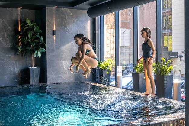 Camelback Resort, Tannersville – Indoor-Wasserrutschen, Abenteuer am Camelback Mountain, Restaurants vor Ort und Ski-and-Stay-Pakete