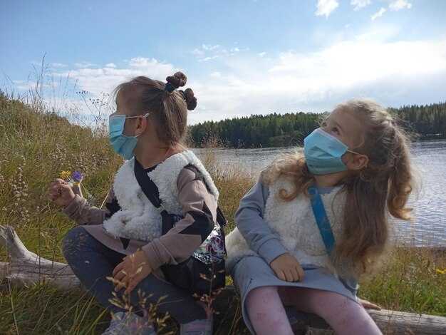 Travel Tips and Activities for Teens and Tweens