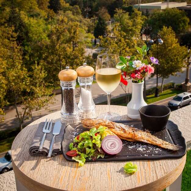 Eating Nearby: Top Places for Romanian Cuisine and Quick Bites