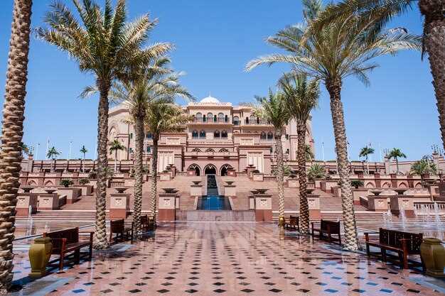 Abu Dhabi City Tours: Explore the Capital of the UAE