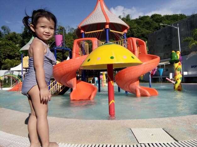 Adventure Cove Waterpark jegyek Szingapúr – Vásároljon online és spóroljon még ma