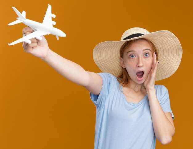 What is the Palma de Mallorca flight schedule, frequency, and seasonal windows?