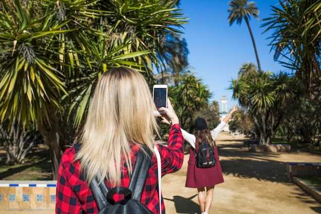 Airlie Beach Travel Guide: Top Things to Do, Beaches, and Places to Stay