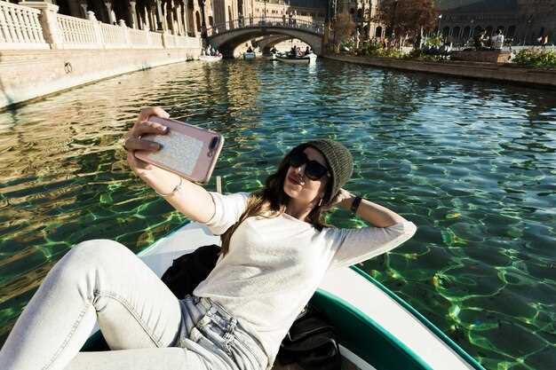 Alhambra Nasrid Palace Online Experience: Tickets, Virtual Tour, and Planning Your Visit