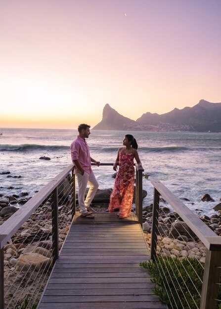 Maui Signature Experiences: Sunset Sail, Private Dinner, and Spa Rituals