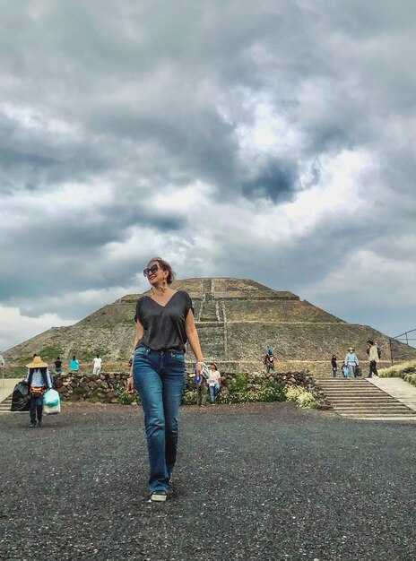 Practical itinerary and planning tips for Bogotá backpacking