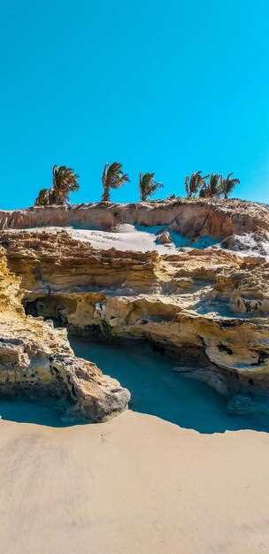 Beautiful Salalah – Top Things to Do, Beaches & Wadis in Oman