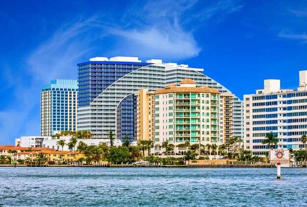 Mə Miami Bölgəsində Unudulmaz Qalmaq üçün Ən Yaxşı Qiymətləndirilən Hotellər Mə Miami Bölgəsində Unudulmaz Qalmaq üçün Ən Yaxşı Qiymətləndirilən Hotellər
