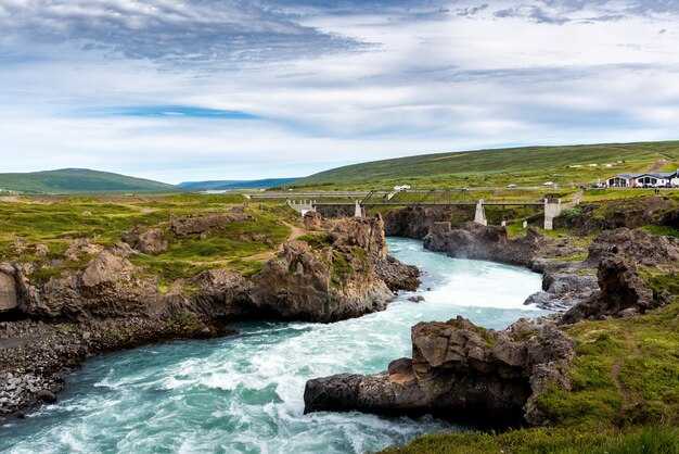Who Benefits Most from Scotland Vacation Packages