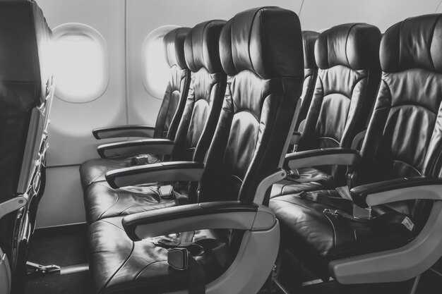Bombardier Wide-Seat Planes for Delta and Swiss - A New Aircraft for Overweight Passengers Bombardier Wide-Seat Planes for Delta and Swiss: A New Aircraft for Overweight Passengers