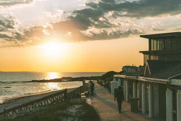 Cape May, New Jersey Weekend Getaway: America's Oldest Seaside Resort Town