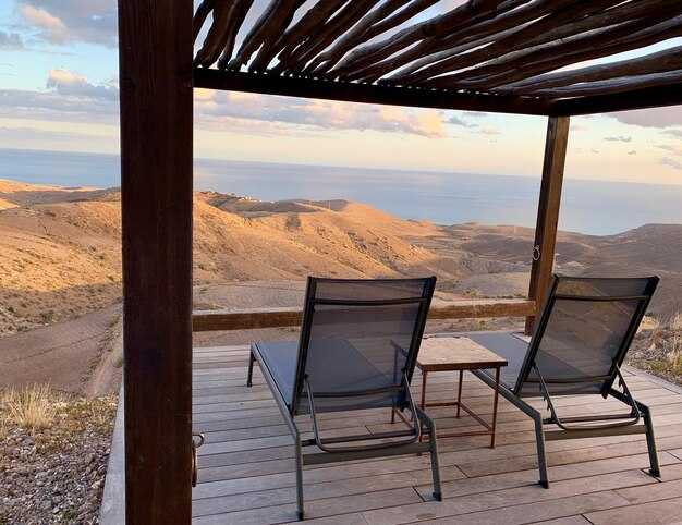 Seasonal considerations: when to visit for stargazing, hiking, or pools