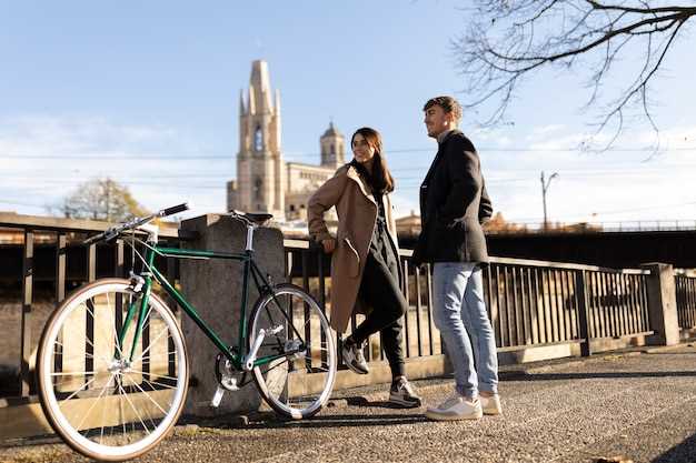 Discover the Best Landmarks and Hidden Gems on the Royal London Bike Tour