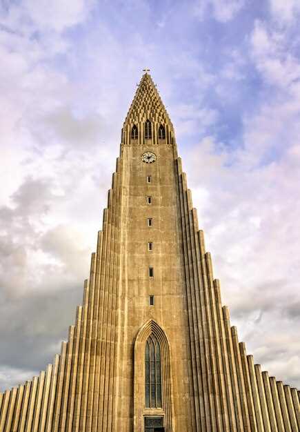 Discover the Majestic St Stephen’s Cathedral: A Historical and Architectural Marvel