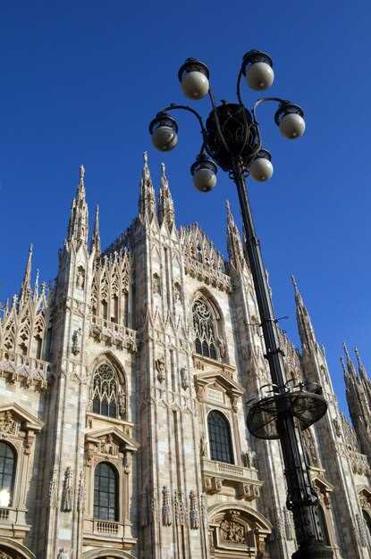 Upptäck Milano-katedralen: En makalös kombination av majestät och arkitektur