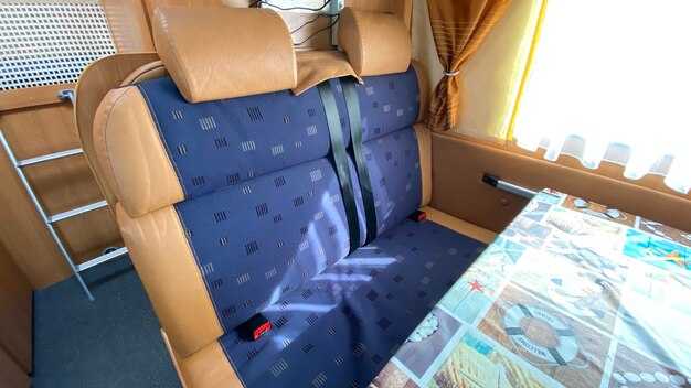 Double Bed in Biz Class - Singapore Airlines' Brand-New A380 Review Double Bed in Biz Class: Singapore Airlines' Brand-New A380 Review