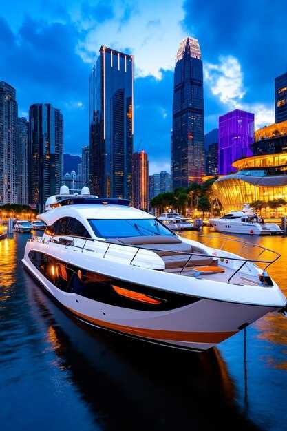 Dubai Yacht Rental - Luxury Yacht Charters & Experiences Dubai Yacht Rental: Luxury Yacht Charters & Experiences