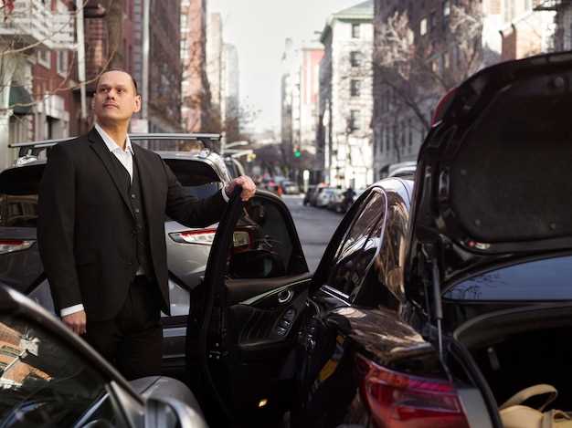SUVs and Corporate Vans: Space and Flexibility