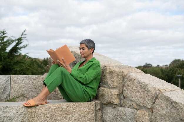 Essential Guide to the Lonely Planet India Phrasebook Dictionary - Communicate with Confidence Essential Guide to the Lonely Planet India Phrasebook Dictionary: Communicate with Confidence