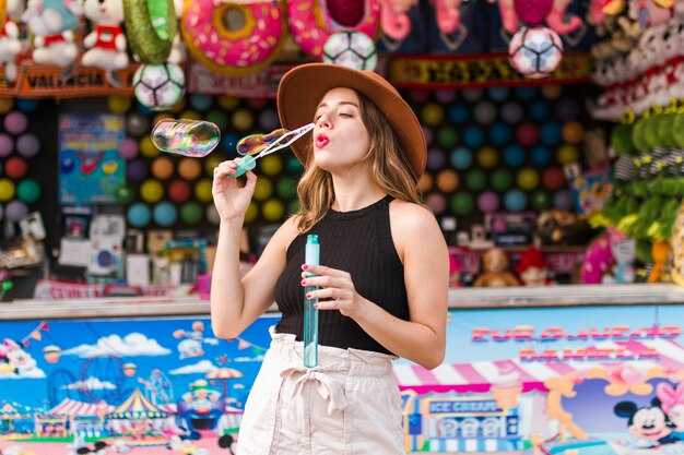 Everything You Need to Know About Visiting Disneyland