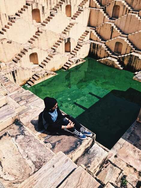 Exploring Alhambra: A Detailed Overview