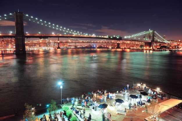 Experience the Magic of New York Harbour Lights Evening Cruise: A Night to Remember