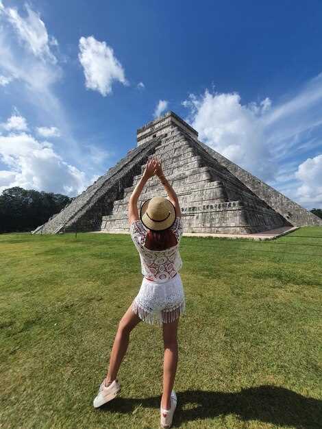 The Ancient Ruins of Chichen Itza