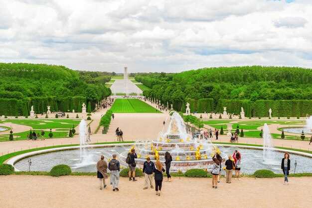 Explore Upper Belvedere Palace & Schönbrunn Palace Gardens: Guided Tour with Skip-The-Line Entry