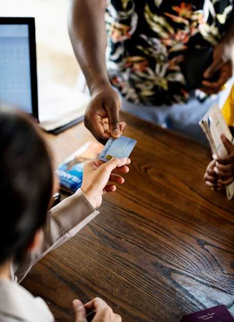 Key factors when deciding if all cards should come from one bank