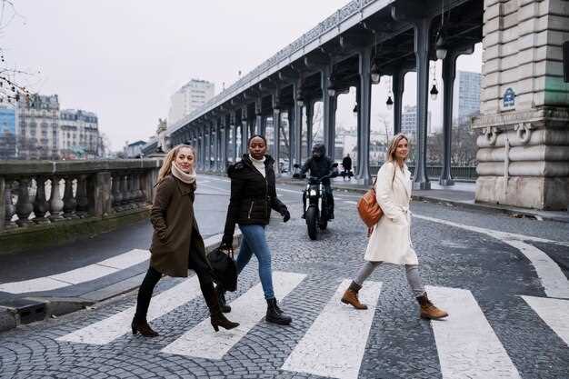 Best Photo Stops, Rest Breaks, and Accessibility Options During the Walk