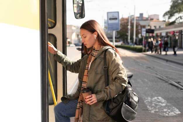 Boarding Points and Schedules: Where to Start and How Often Buses Run